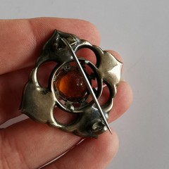Vintage Scottish Agate Square Pin Brooch Celtic Orange Warm Tones Unsigned