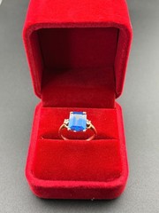 Vintage Kimberly 10K Gold, 3.7 ct Blue Tanzanite & Spinel Ring Size 6 – 2.7 gm