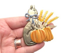 Vintage KC Kenneth Cole Fashion Enamel Cat Pumpkins Autumn Fall Brooch Pin