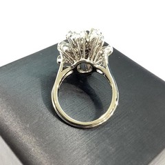 18K White Gold 2.59ctw Oval Blue Sapphire & VS Mixed Cut Diamond Cocktail Ring