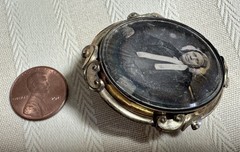 c1850 DAGUERREOTYPE Photo Antique Gold Filled Pin Brooch Woman Banana Curls