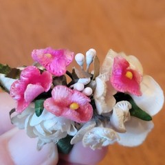 Vtg Silk Flower Bouquet Screw Back Earrings 1950s Romantic Bridal