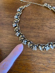 Vintage Trifari Brass Toned Leaf & Rhinestone Flower Choker Necklace AS IS