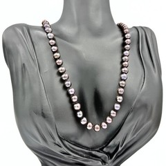 Captivating Marked 14k Gold Peacock 7mm Freshwater Pearl Beaded Necklace