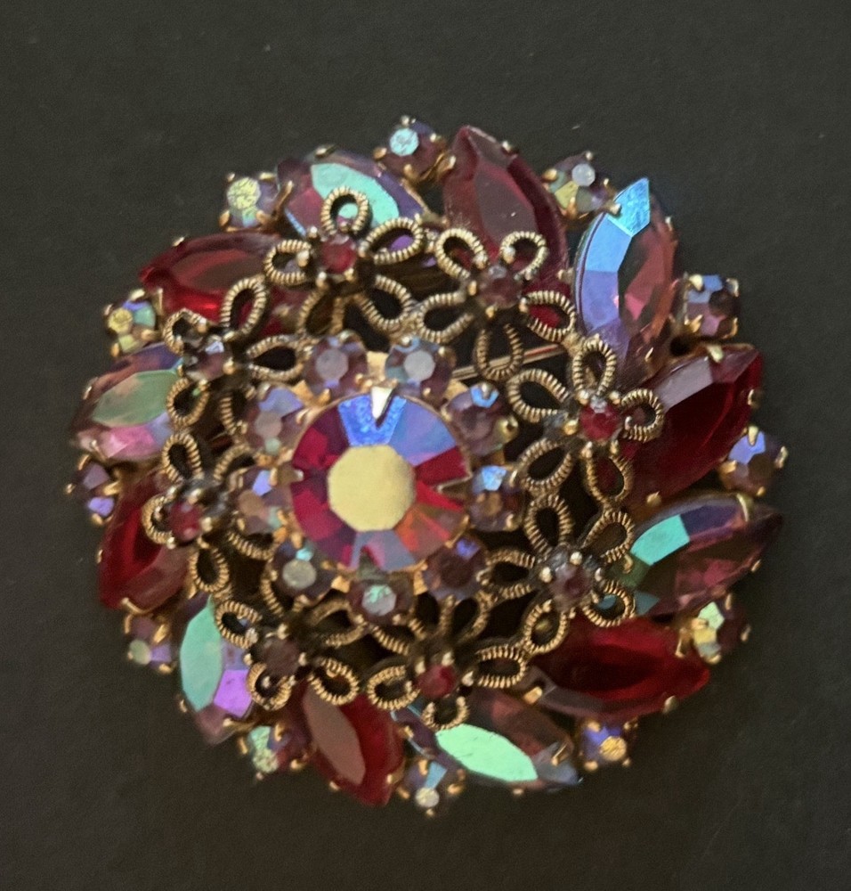 Juliana 1950s Red Rhinestone Marquise Cut Brooch with Faux Iridescent Stones