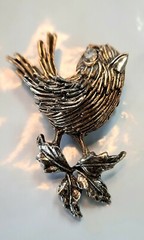 Bird on Leaves Brooch Signed Art Mode Bird Brooch Goldtone Plated 70’s NOS