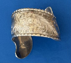 Vintage RARE Signed MOSES Sterling Silver Hand Engraved Curved End Cuff Bracelet