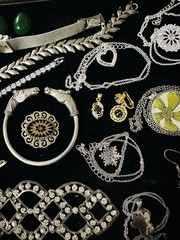 Lot Of 20+ Vintage Costume Jewelry Whiting Davis Bulova Loose Stones & More