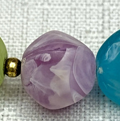 VINTAGE Pastel Marbled Lucite Bead Statement Necklace Gold Tone Spring Ring 26in