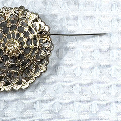 Vintage Brooch Turquoise Purple Rhinestone Faux Pearl Gold Tone Round 2″ Repair