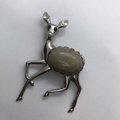 Vtg Deer Brooch Pin Rhinestone Eyes Fossil Cabochon Woodland Animal silvertone