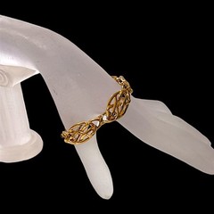 Napier Ornate Chain Link Bracelet Vintage Gold Tone Open Work Filigree Rococo