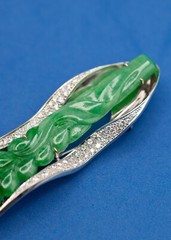 18K White Gold Carved Jade Diamond Brooch Pendant(20488-NOWHH)
