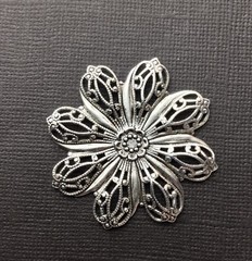 25824 – Round Floral Filigree Jewelry Finding Silver Ox