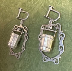 Vintage 1950s Wishing Well Bucket 925 Sterling Silver Screw Back Earrings 6.24g