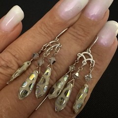 ESTATE STERLING SILVER PORCELAIN BEAD DANGLE CHANDELIER THREADER EARRINGS 1 3/4”