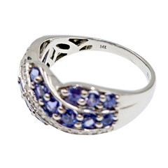 Classic 14k Solid White Gold Natural Tanzanite and Diamond Band Ring Size 7
