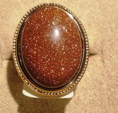 TIMNA JEWELRY COLLECTION(TM) OVAL CABOCHON MAN MADE GOLDSTONE COPPER RING – COP4
