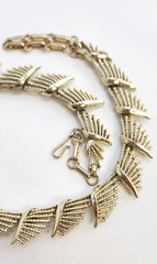 Coro Abstract Design link Gold Tone Vintage Necklace 16.75 inch 1950s 1960s