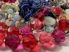 4Lb Mixed Mystery Jewelry Lot Vintage Mod Boho Bead Necklaces Bracelets Earrings