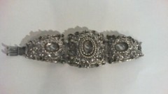 Vtg-Silvertone (SOME FAUX PEARLS) Decorative Link Bracelet 6 1/2-7 in SEE DESCR.