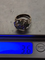 VINTAGE 18K H.G.E SIGNED COCKTAIL SIZE 7 RING W/ JADE / CLEAR GEMSTONES
