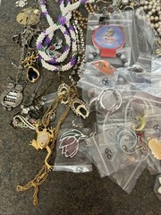 250 vintage to now lot wearable craft necklace earrings brooch jewelry 15 pounds