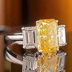 14k Yellow Gold Engagement Ring 2.66CT.Lab Grown Yellow Diamond Radiant Shape