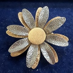 Vintage Two Tone Silver & Gold Flower Brooch