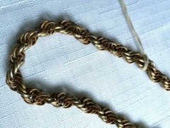 Vintage Gold Tone Necklace 23 Inches, As Pictured -VM38