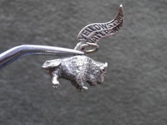 Buffalo Bison Yellowstone Vintage Sterling Silver Bracelet Charm Pendant 3.5g