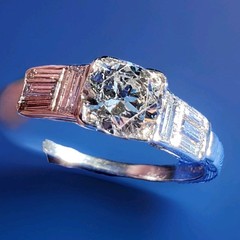 Original EARTH MINED DIAMOND Art Deco Engagement Ring SOLID PLATINUM Solitaire