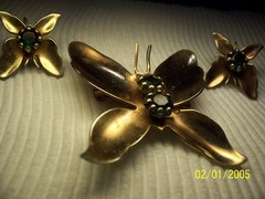 Vintage Goldtone Butterfly Pin And Screwback Earrings With Green Stones