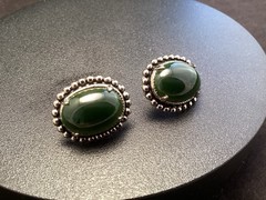 Vintage Sterling Silver Green Onyx Pebbled Screw Back Signed JJJ Earrings