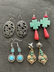 Lot Of 4 Pairs Southwestern-style Vintage Dangle Pierced Earrings Estate Jewelry