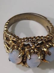 Vintage 18K Gold Plated 3 Stone Faux Fire Opal Three Stone Gold Tone Ring Size 6