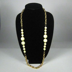 CN Necklace Women Goldtone 36 In VTG 90s Estate Graduating Yellow Beaded Chain