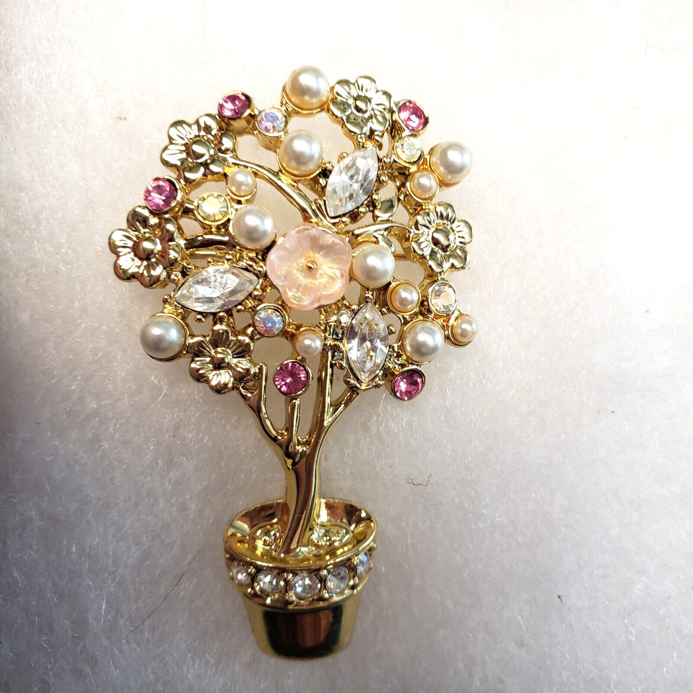 Vtg Danecraft nos gold tone rhinestone faux pearl Flower Bush Pin