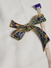 Vintage 60s Crown Trifari Modern Mosaic Blue & Green Poured Glass Bow Pin 3″