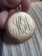 Victorian 8g Rose Gold Fill Photo Locket Pendant Monogram Dimple On Back