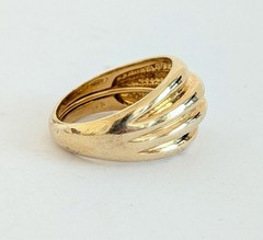Vintage Avon RJ Gold Plated Ribbed Dome Ring Adjustable 8-9