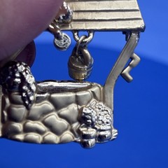 AJC Wishing Well Angel Brooch Pin Vintage Figural Cherubs Gold Tone 2” Love Luck