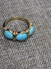 14k Yellow Gold 3 Stone Turquoise Band Ring Sz 6 Weighs 3.3 Grams