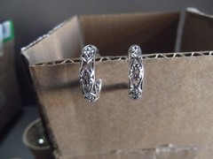 1 Pair Old .75″in Silver Tone 3/4 Circles Stud Earrings
