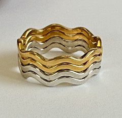 Vintage Avon Ring Lot of 5 from the 70’s 80’s Various Adjustable Sizes see photo