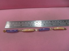7.25″ 14K Lavender & Yellow Jadeite Jade Bracelet 18.78 Grams