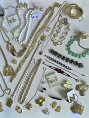 Vintage Jewelry Lot 71 PC Coro Joan Rivers Lisner Trifari Many Signed