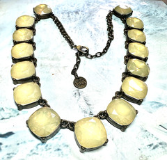 Vintage Sweet Lola Foiled Champagne Rhinestone Gold Tone Necklace, 21″