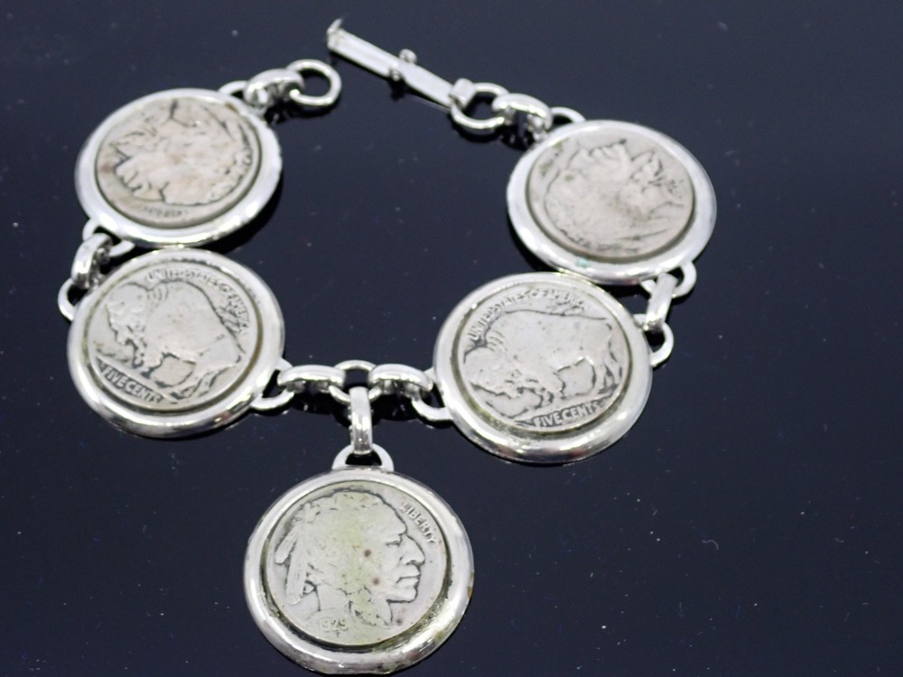 Vintage 1929 Buffalo Nickel Bracelet Handcrafted Silver Tone Mounts
