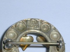 VINTAGE JORNIL NORWAY 830 GOLD WASHED SILVER HEART DANGLE SOLJE BROOCH!